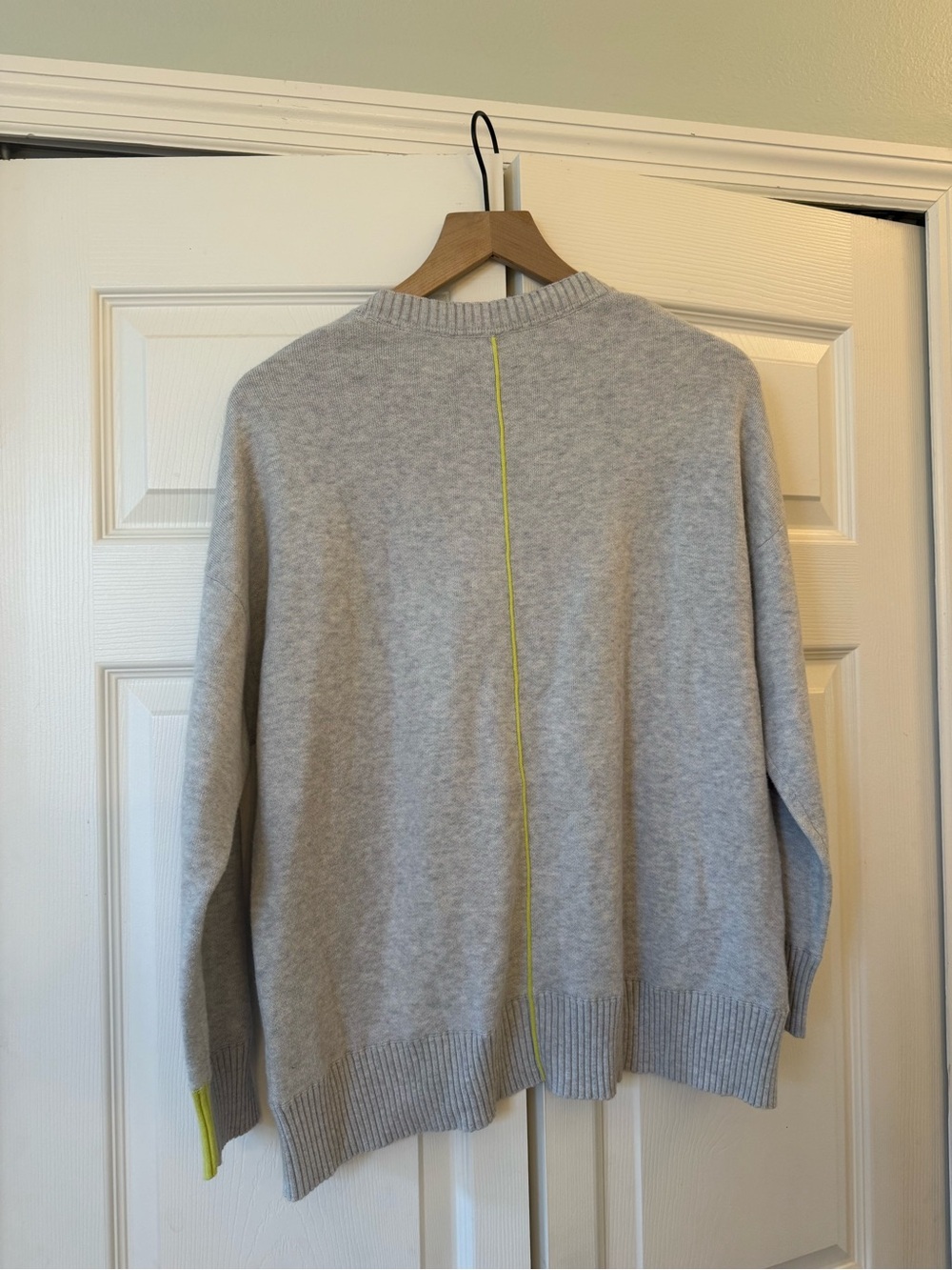 Kinross cashmere sweater - Picture 6 of 8